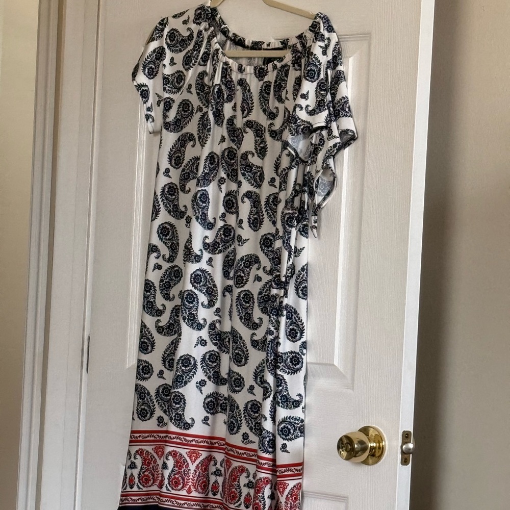 new directions White and Navy Paisley Maxi Dress with Red Border